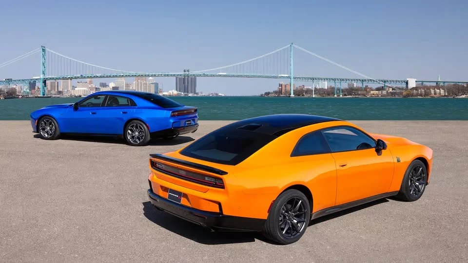 2026 Dodge Charger 8th Gen - Image 7 of 9