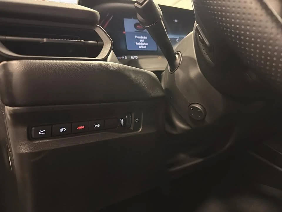 2026 Dodge Charger 8th Gen - Image 17 of 20