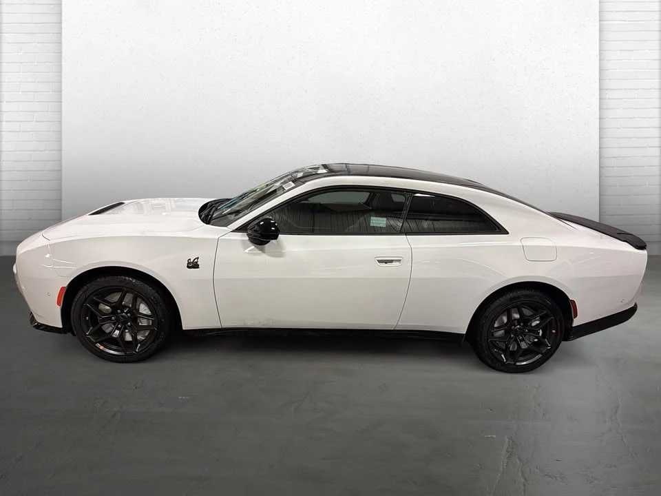 2026 Dodge Charger 8th Gen - Image 7 of 20