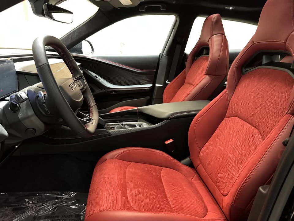 2026 Dodge Charger 8th Gen - Image 9 of 18