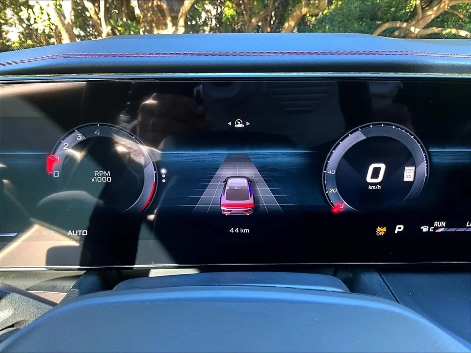 2026 Dodge Charger 8th Gen - Image 11 of 19