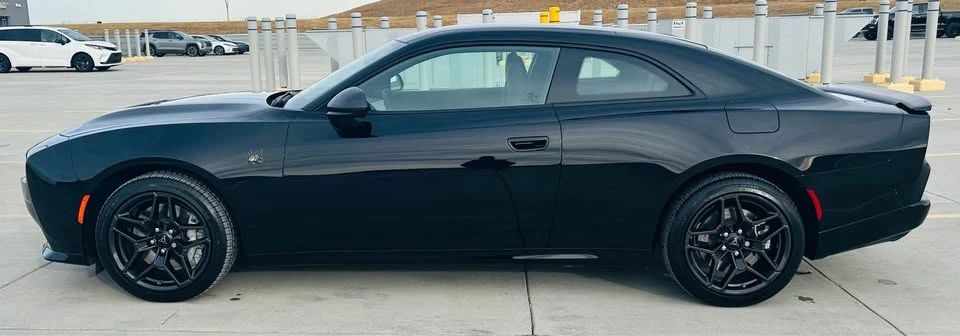 2026 Dodge Charger 8th Gen - Image 3 of 18