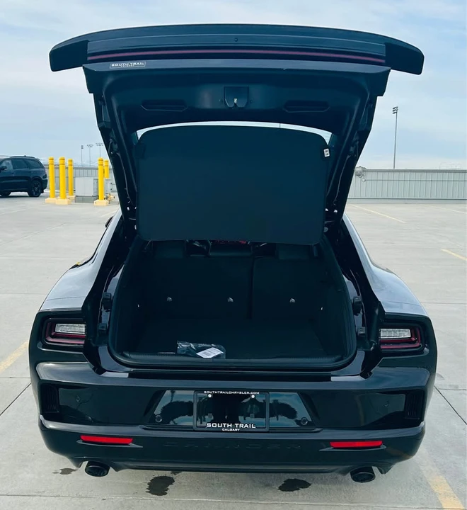2026 Dodge Charger 8th Gen - Image 6 of 18