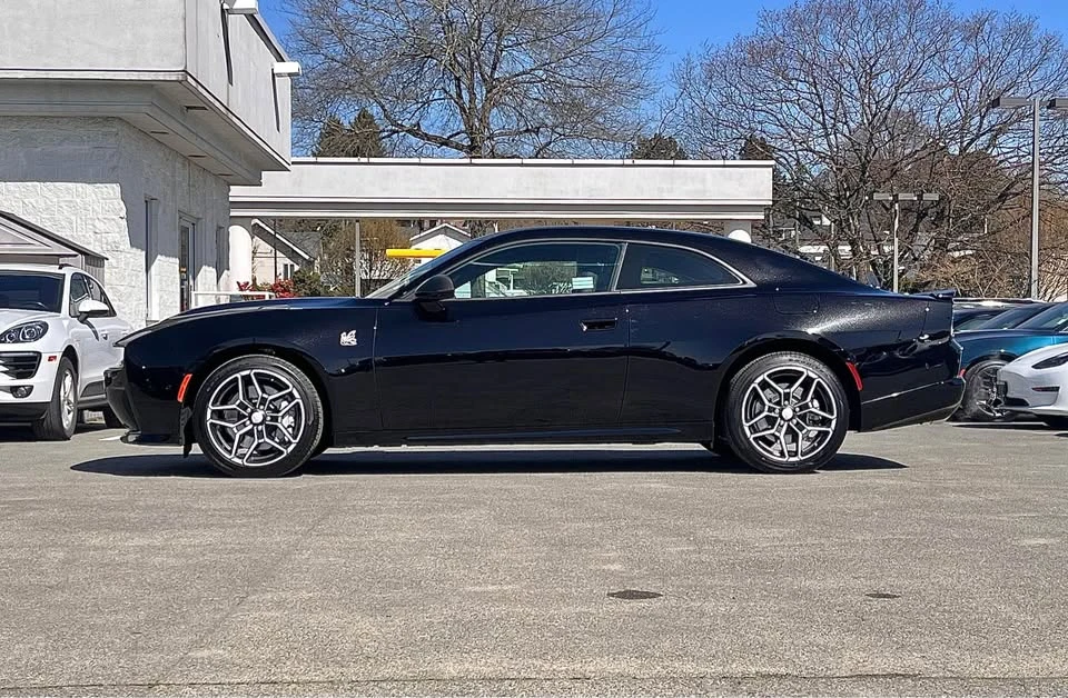 2026 Dodge Charger 8th Gen - Image 2 of 15