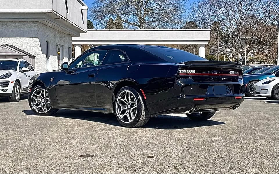 2026 Dodge Charger 8th Gen - Image 5 of 15