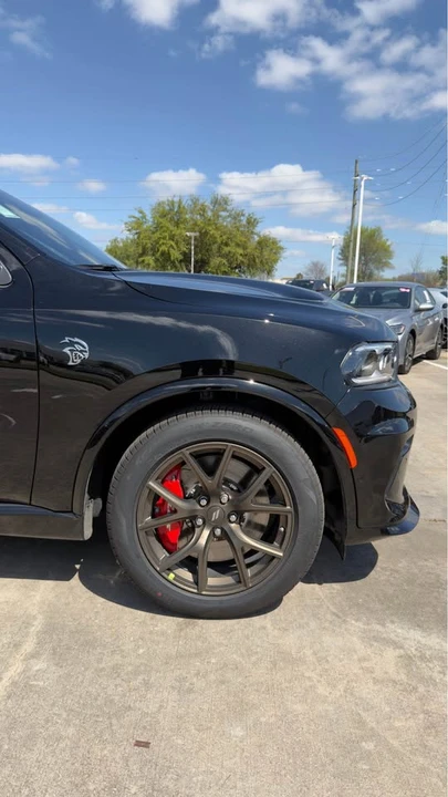 2026 Dodge Durango SRT Hellcat 3rd Gen - Image 9 of 19