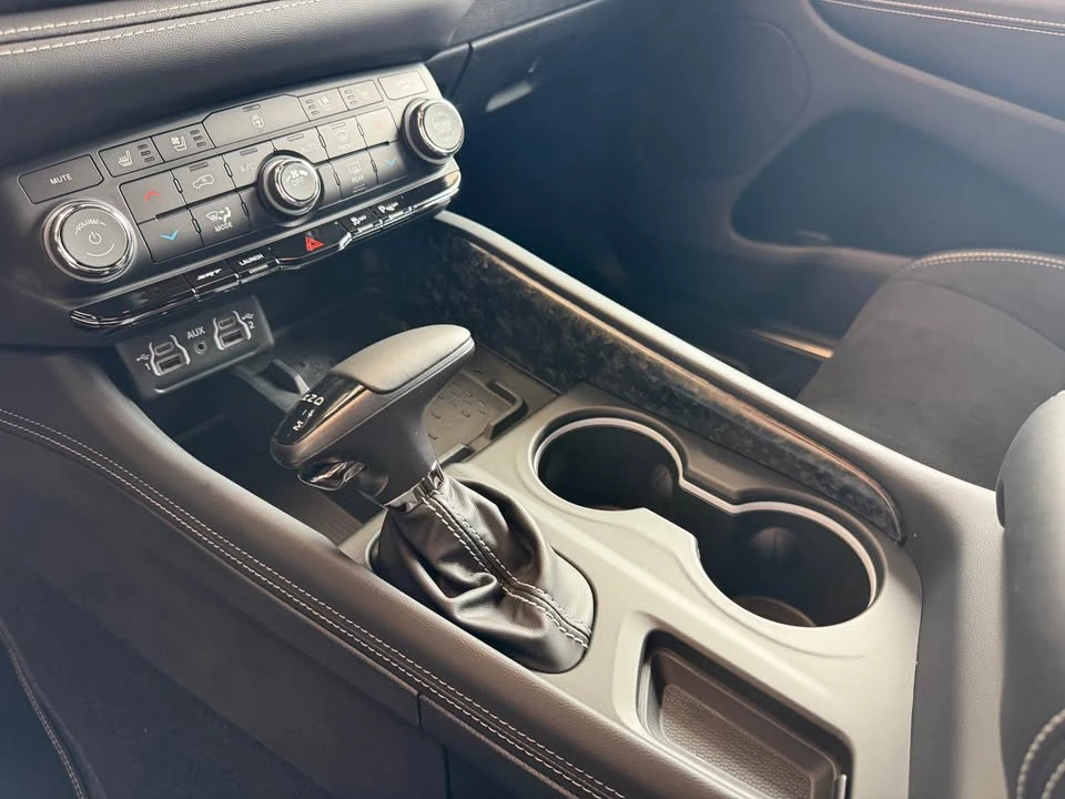 2026 Dodge Durango SRT Hellcat 3rd Gen - Image 17 of 18