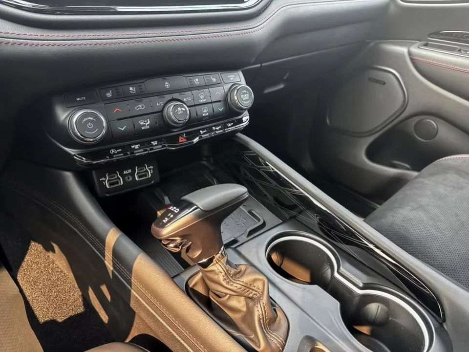 2026 Dodge Durango 3rd Gen - Image 17 of 20