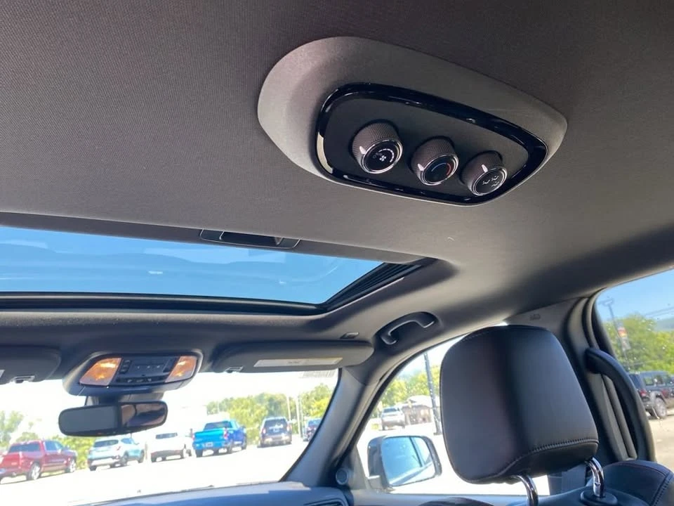 2026 Dodge Durango 3rd Gen - Image 18 of 20
