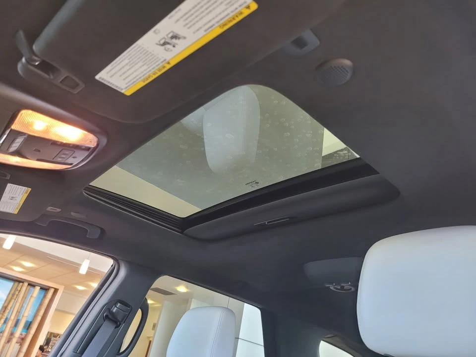 2026 Dodge Durango SRT Hellcat 3rd Gen - Image 16 of 19