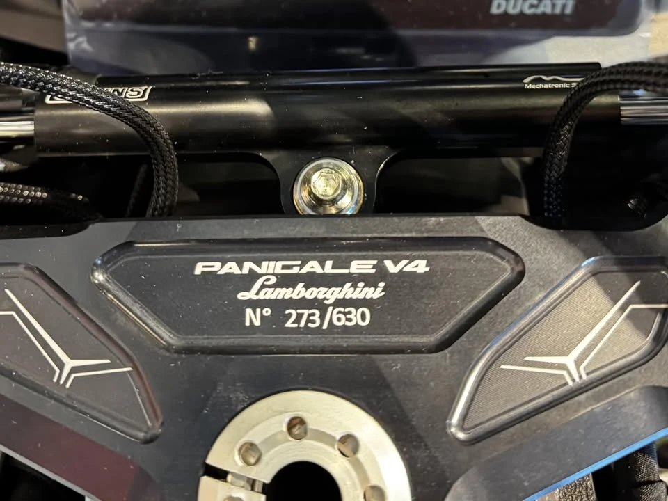 2026 Ducati V4 - Image 3 of 16