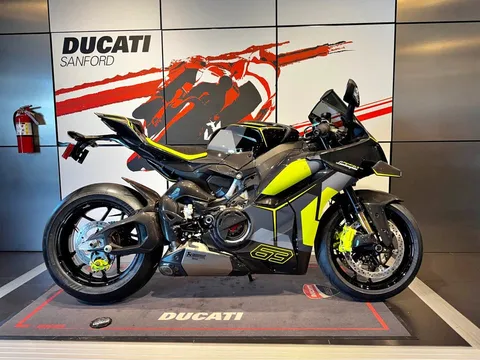 2026 Ducati Panigale V4 Lamborghini