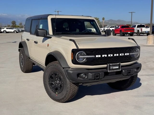 2026 Ford Bronco 6th Gen - Image 2 of 21