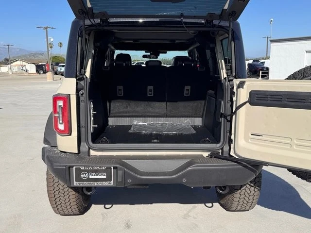 2026 Ford Bronco 6th Gen - Image 13 of 21