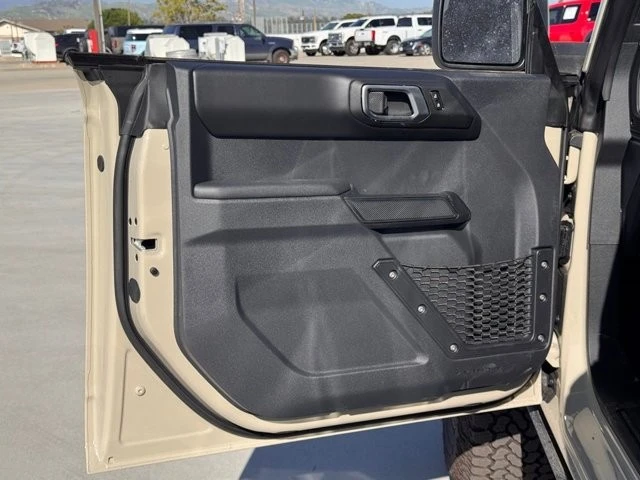 2026 Ford Bronco 6th Gen - Image 15 of 21