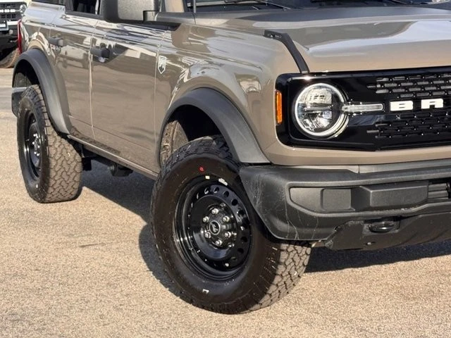 2026 Ford Bronco 6th Gen - Image 4 of 21