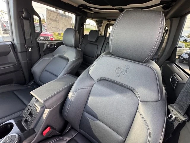 2026 Ford Bronco 6th Gen - Image 18 of 21