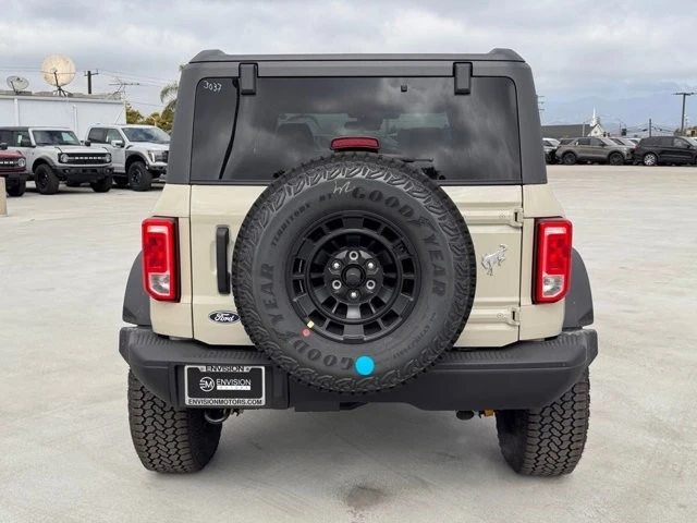 2026 Ford Bronco 6th Gen - Image 11 of 21
