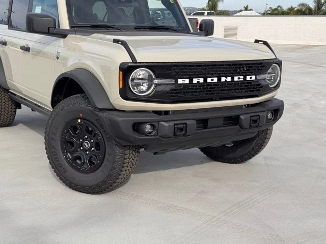 2026 Ford Bronco 6th Gen - Image 3 of 21