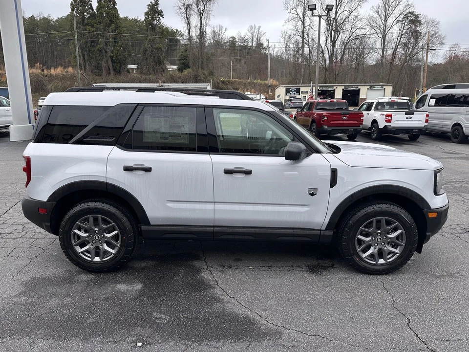 2026 Ford Bronco Sport - Image 5 of 30