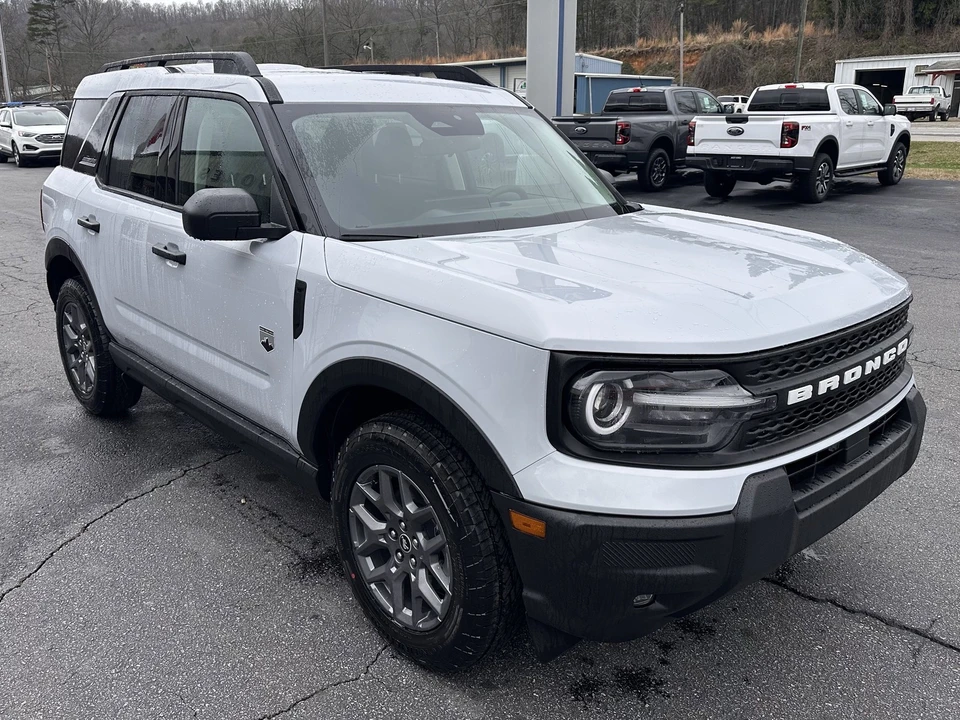 2026 Ford Bronco Sport - Image 4 of 21