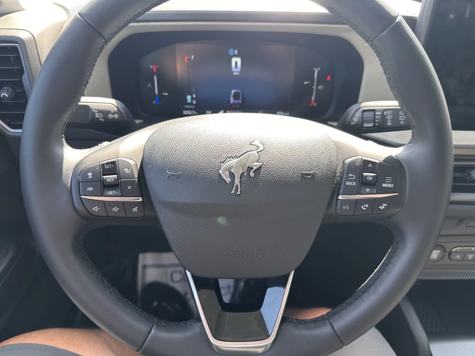 2026 Ford Bronco 6th Gen - Image 20 of 28