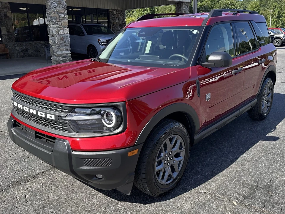 2026 Ford Bronco 6th Gen - Image 2 of 28