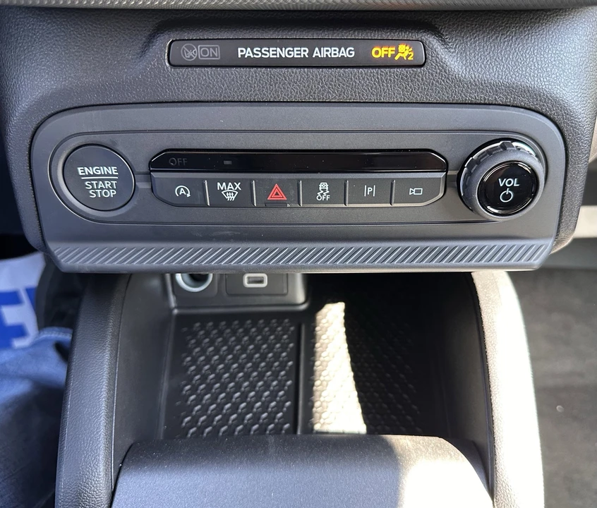 2026 Ford Bronco Sport - Image 27 of 31