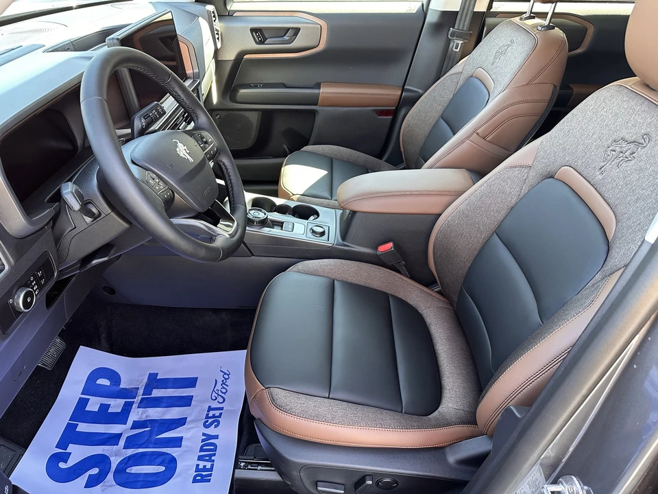 2026 Ford Bronco Sport - Image 10 of 31