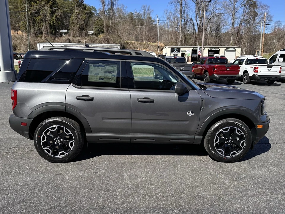 2026 Ford Bronco Sport - Image 5 of 31