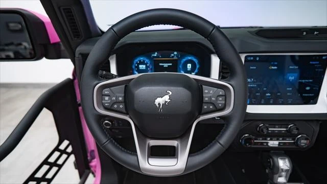 2026 Ford Bronco 6th Gen - Image 23 of 31