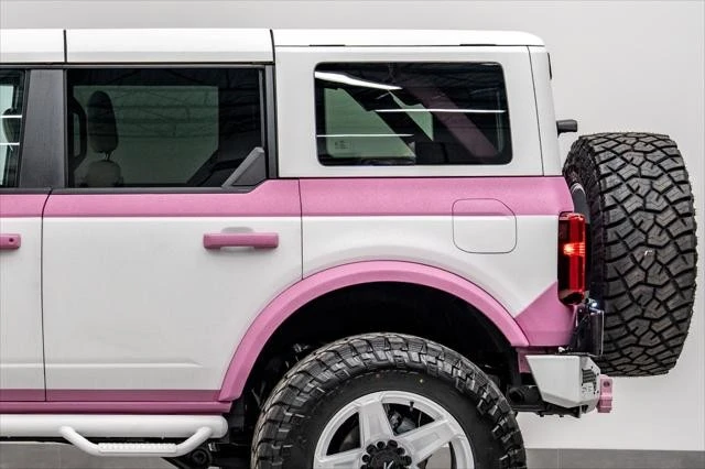 2026 Ford Bronco 6th Gen - Image 15 of 21