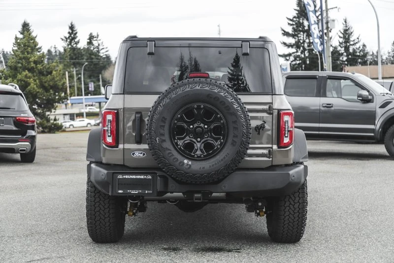 2026 Ford Bronco 6th Gen - Image 9 of 20