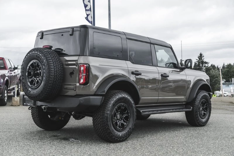 2026 Ford Bronco 6th Gen - Image 10 of 20