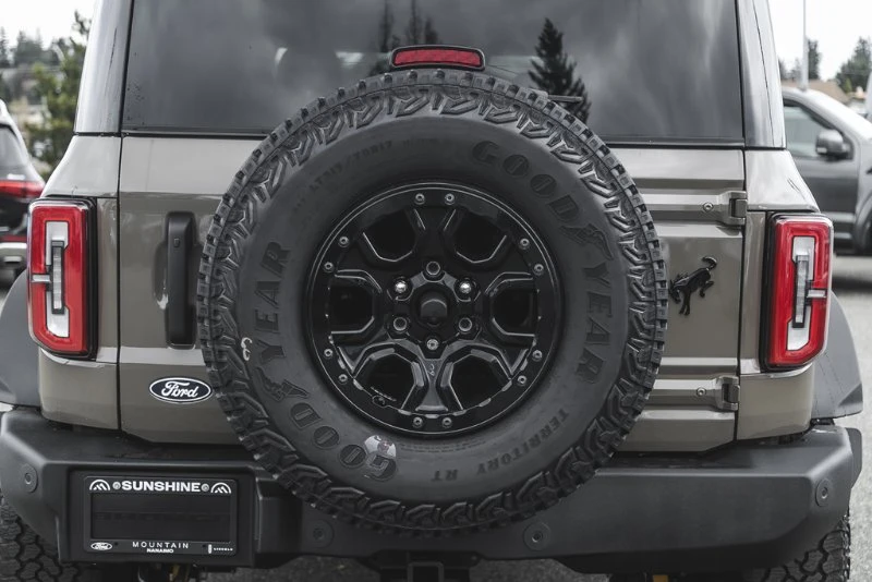 2026 Ford Bronco 6th Gen - Image 13 of 20