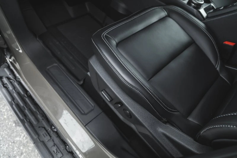 2026 Ford Bronco 6th Gen - Image 16 of 20