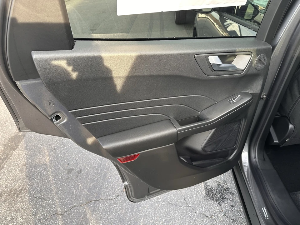 2026 Ford Escape - Image 11 of 21