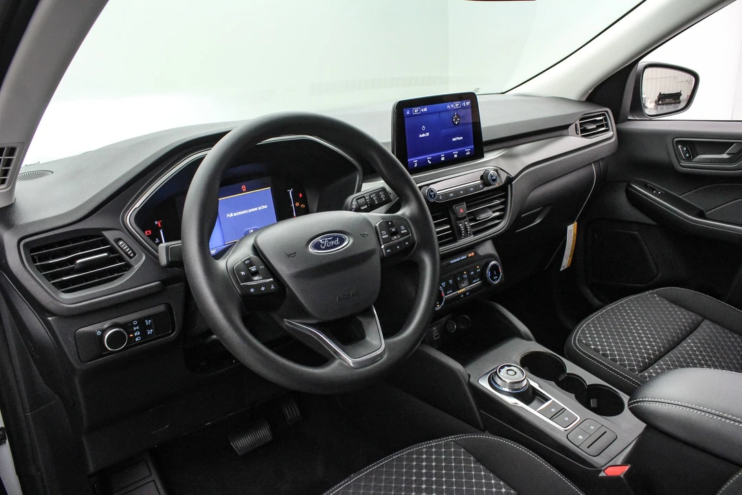 2026 Ford Escape - Image 13 of 21