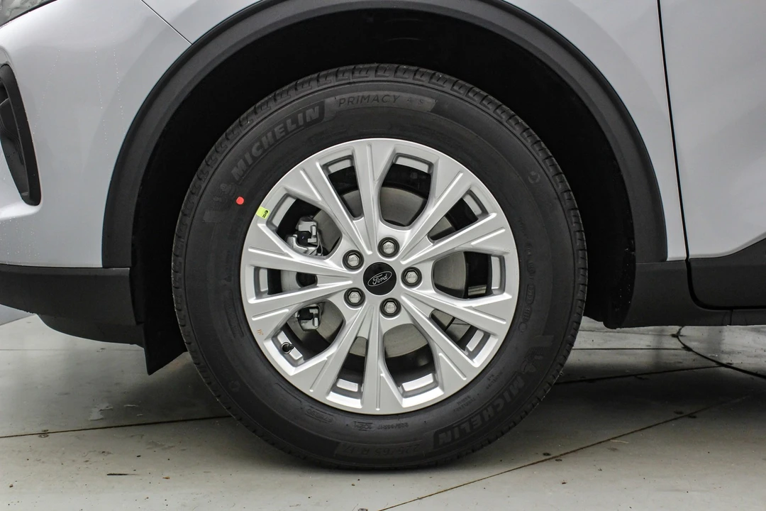 2026 Ford Escape - Image 11 of 21