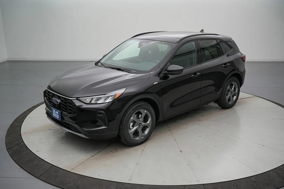 2026 Ford Escape - Image 9 of 21