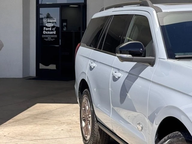 2026 Ford Expedition 5th Gen - Image 5 of 21