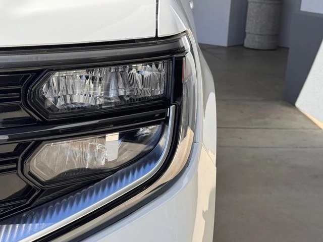 2026 Ford Expedition 5th Gen - Image 9 of 21