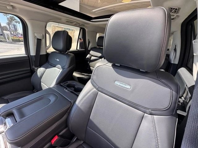 2026 Ford Expedition 5th Gen - Image 20 of 21