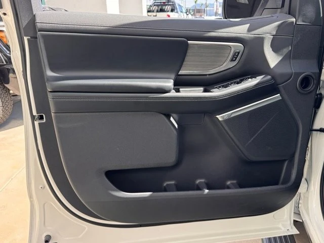 2026 Ford Expedition 5th Gen - Image 16 of 21