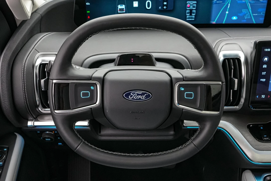 2026 Ford Expedition 5th Gen - Image 14 of 21