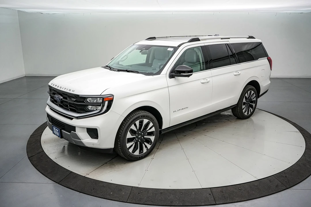 2026 Ford Expedition 5th Gen - Image 9 of 21