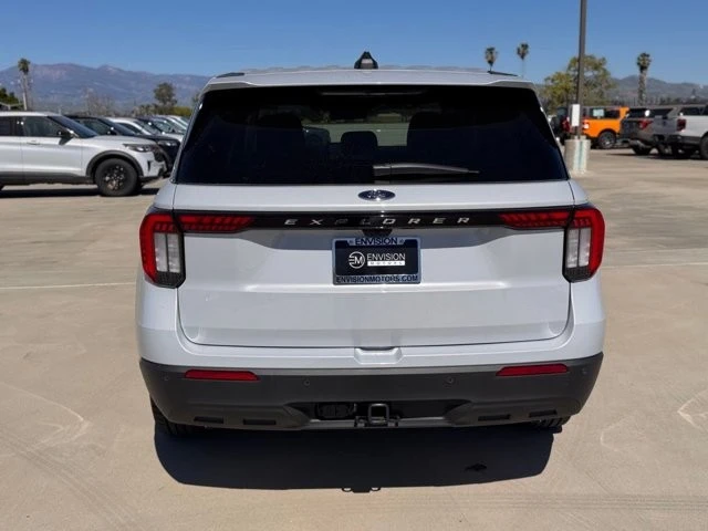2026 Ford Explorer 6th Gen - Image 11 of 21
