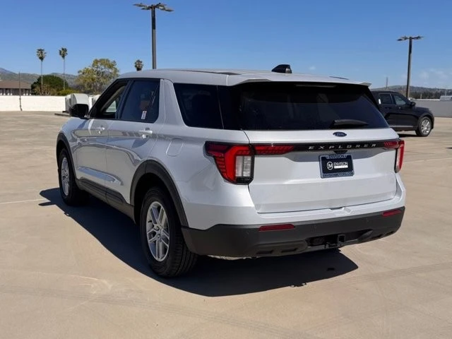 2026 Ford Explorer 6th Gen - Image 10 of 21