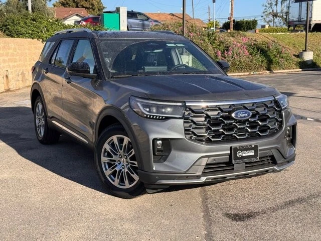 2026 Ford Explorer 6th Gen - Image 2 of 21