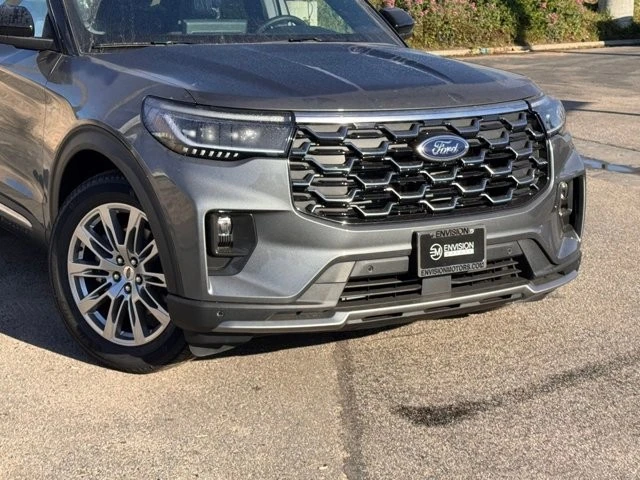 2026 Ford Explorer 6th Gen - Image 3 of 21